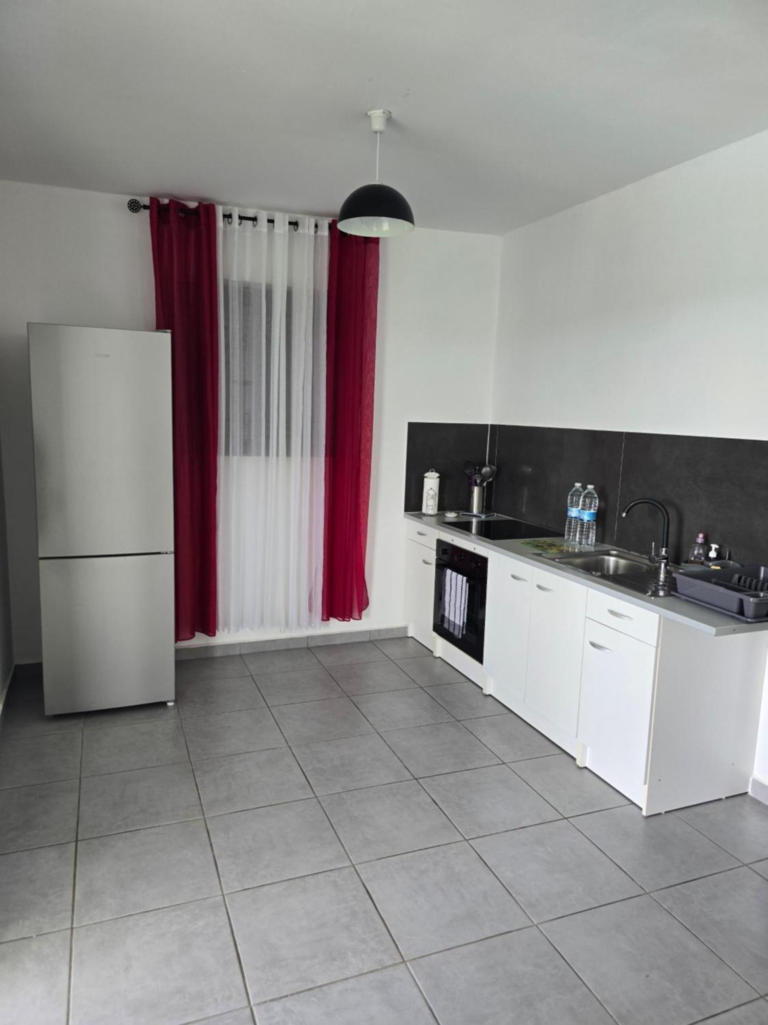 Maison Laurencia - Appartement De L'Etage 상트 안느 외부 사진