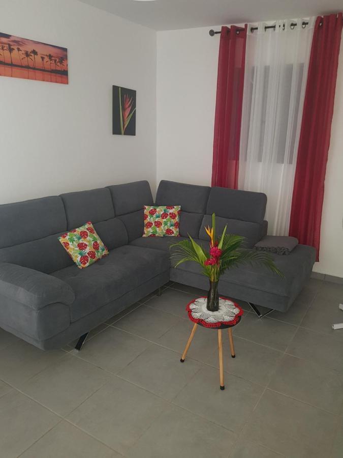 Maison Laurencia - Appartement De L'Etage 상트 안느 외부 사진